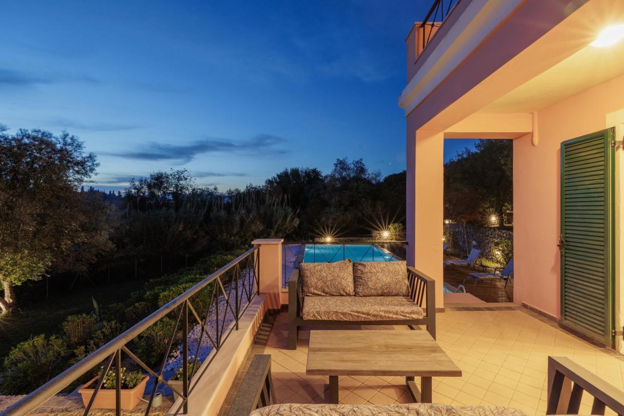 Luxury Villa Perla Ágios Ioánnis エクステリア 写真